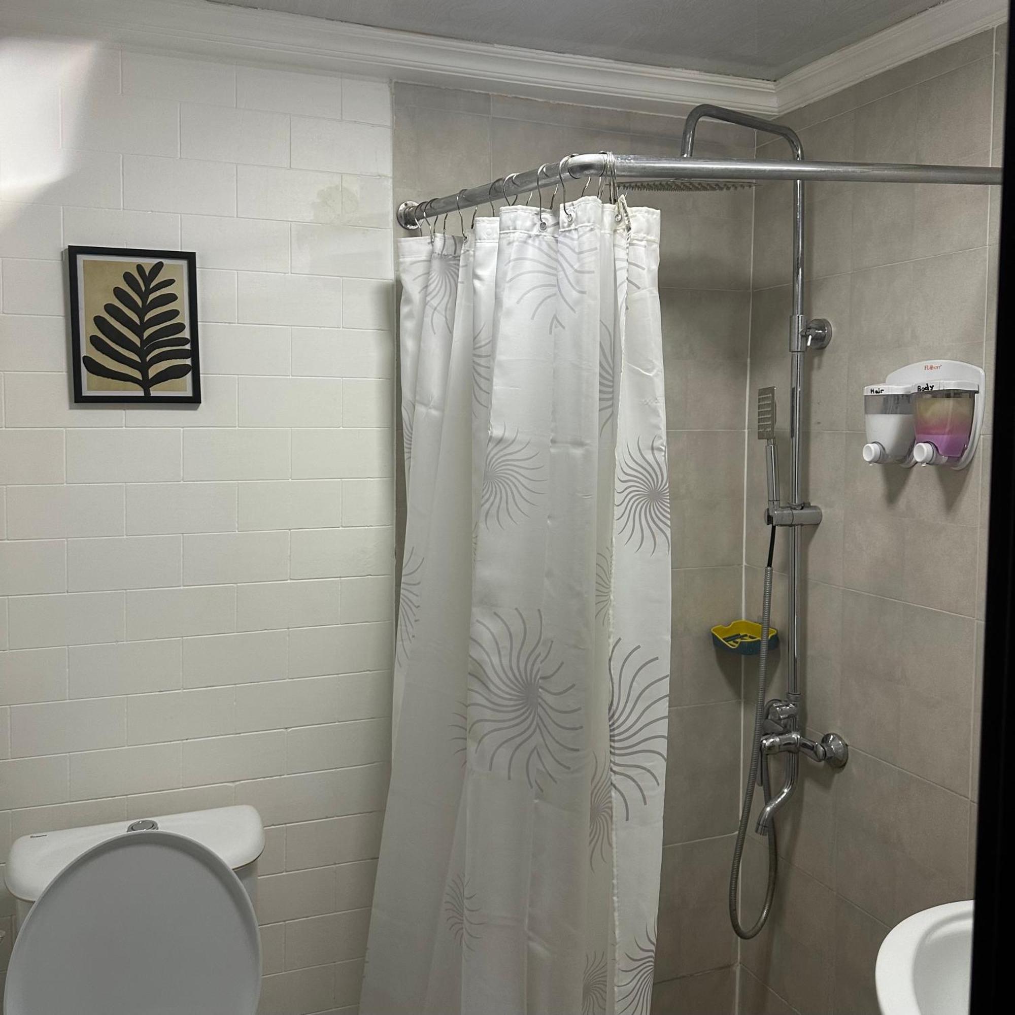 Hotel 1870 クタイシ エクステリア 写真